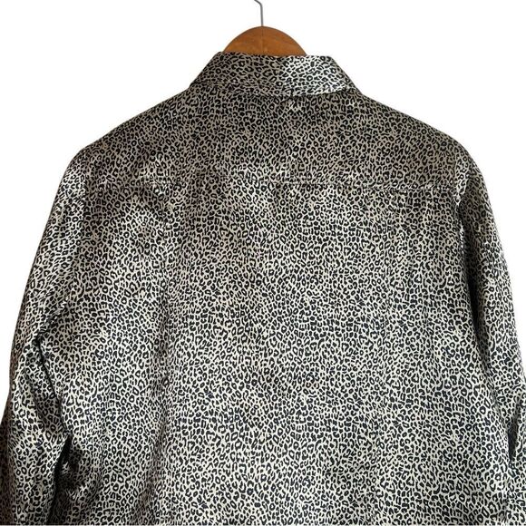 Worthington 100% silk cheeta print coat. Size medium - Picture 8 of 8